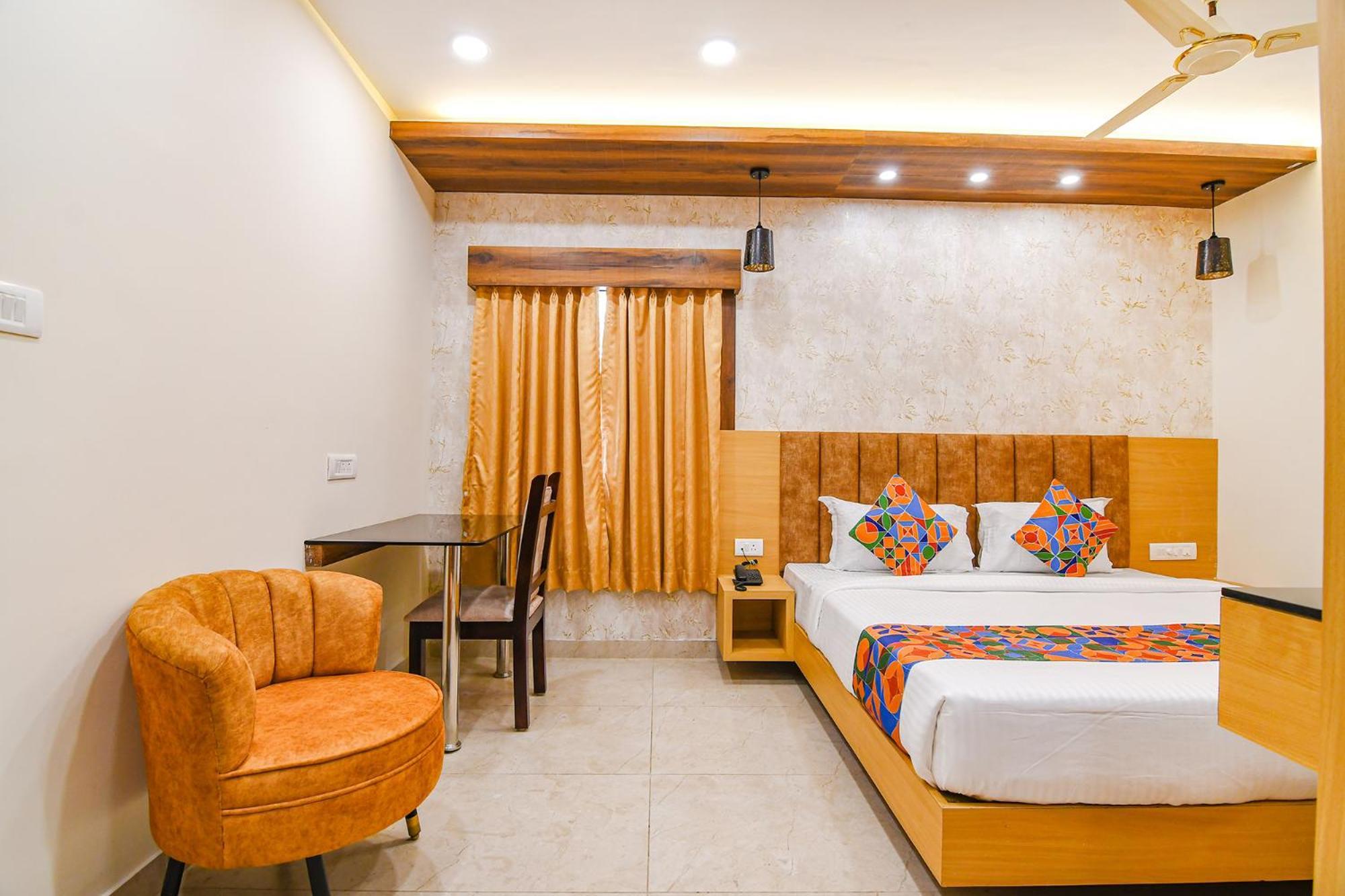 Fabhotel Sonali Golden Palace - Nr Bhubaneswar Railway Station Exterior foto